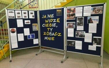 Zdjęcie gazetki szkolnej. 
