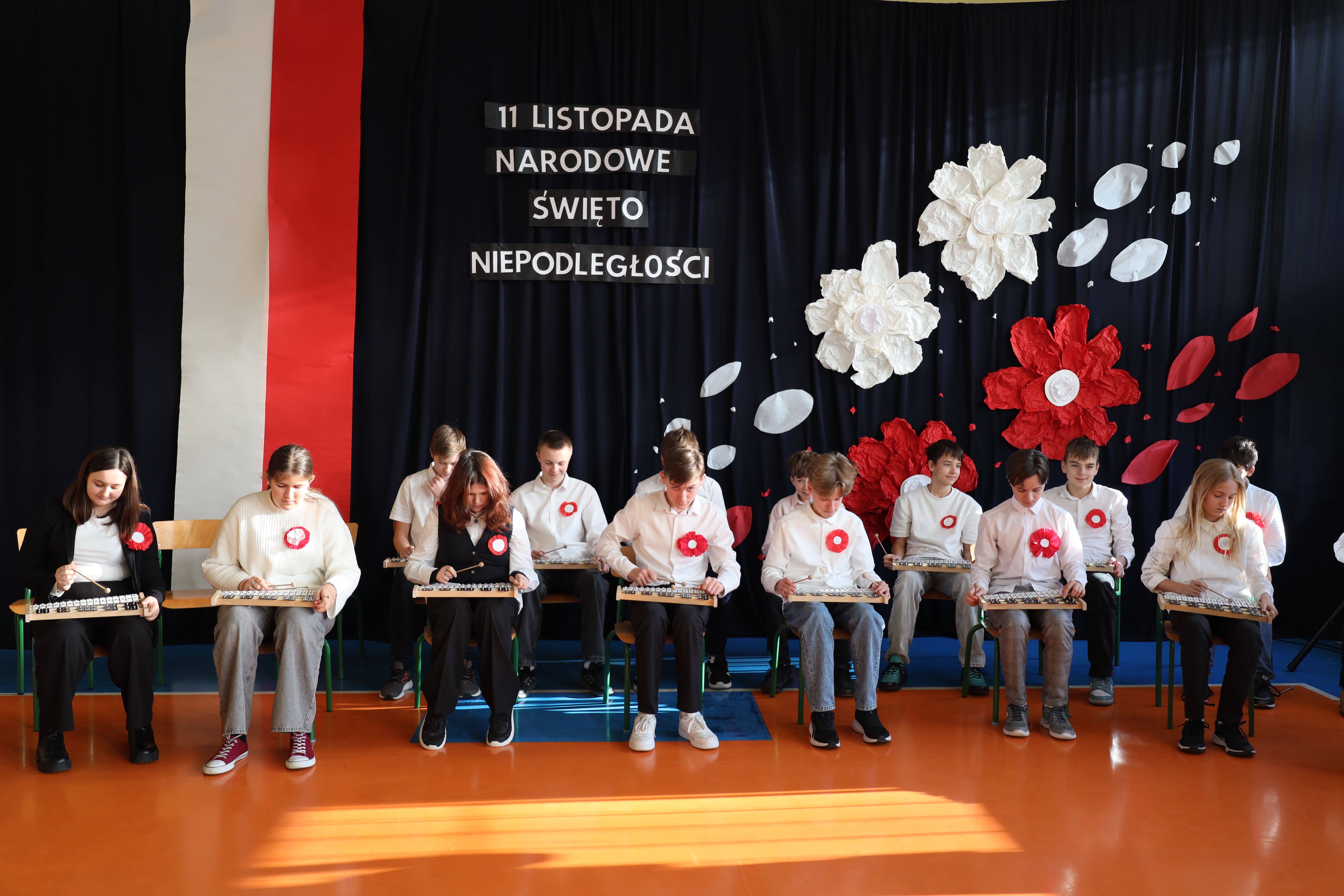 11 Listopada apel- dekoracja